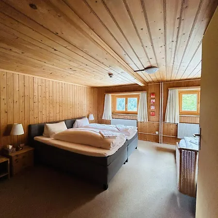 Roessli Mini-hôtel 2*