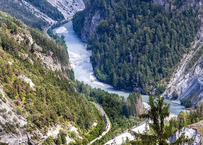 Roessli Herberg Versam