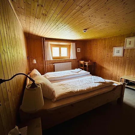 Roessli Inn 2*