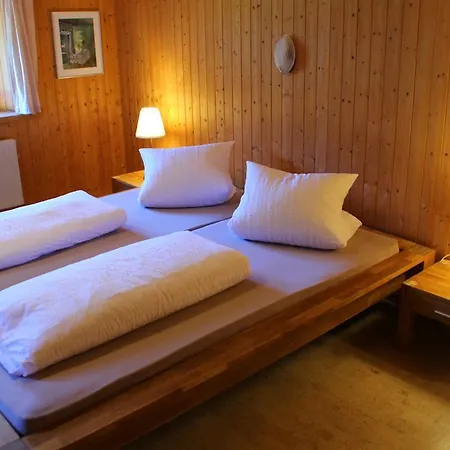 Inn Roessli 2*